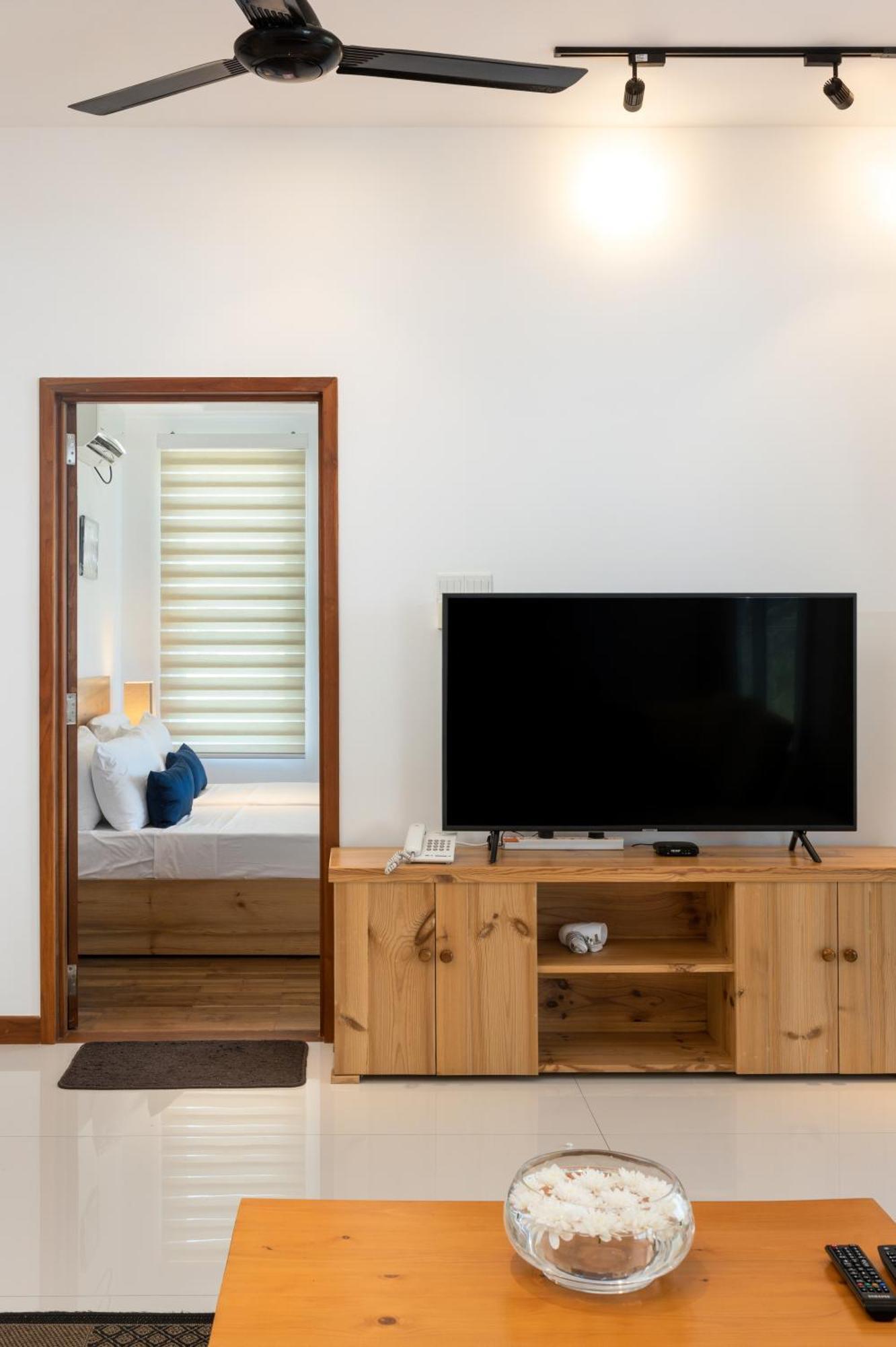 Oceanfront Condominium - Nilaveli Exteriér fotografie