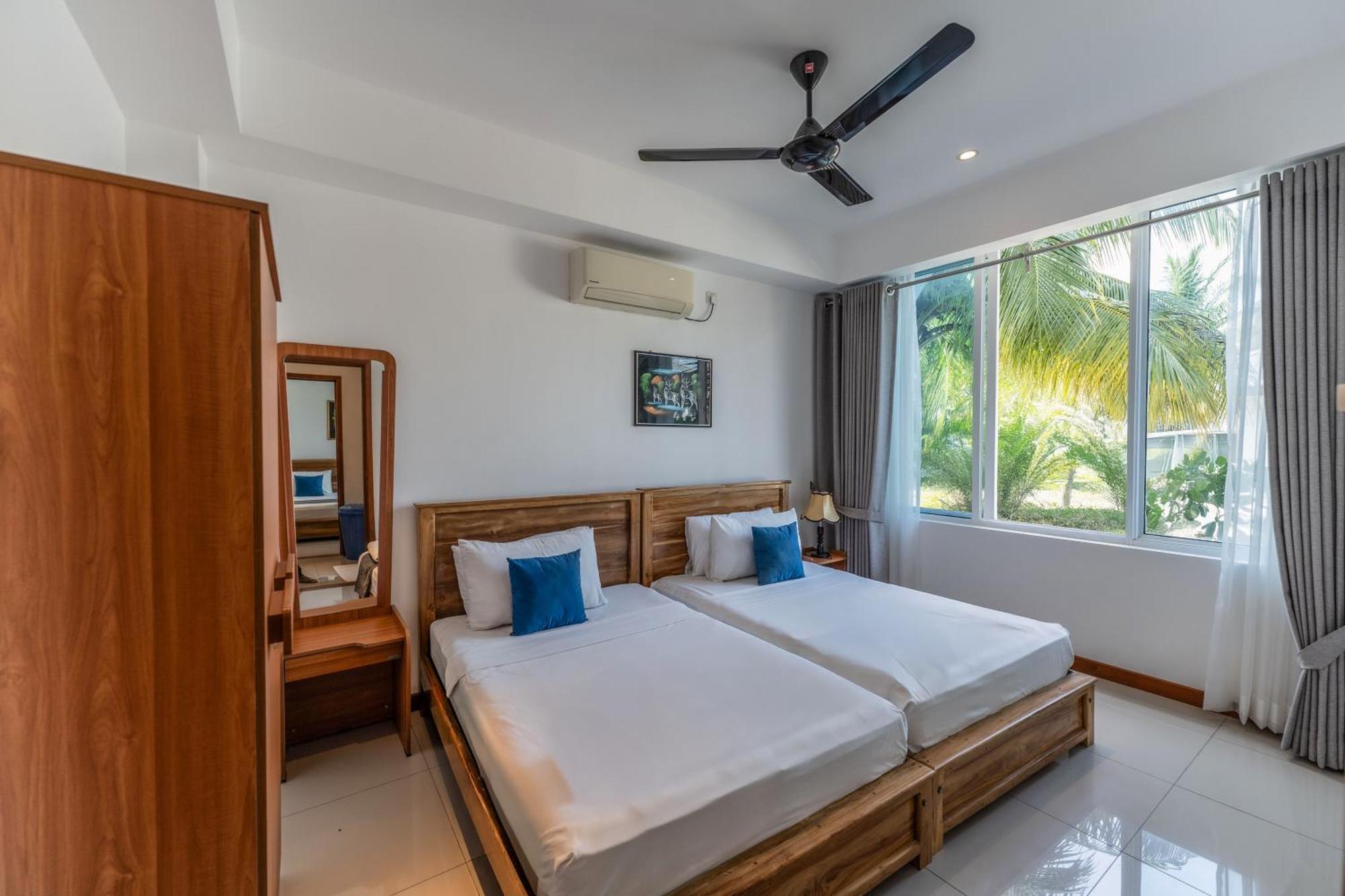 Oceanfront Condominium - Nilaveli Exteriér fotografie